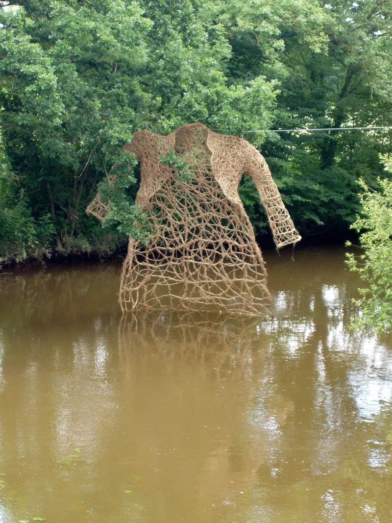 Coat/Water - Installation (2008) - Wild clematis  by Véronique Matteudi