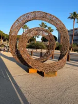 A route featuring  monumental artworks along the Charles de Gaulle quays in Bandol (Var) - Thumbnail 10